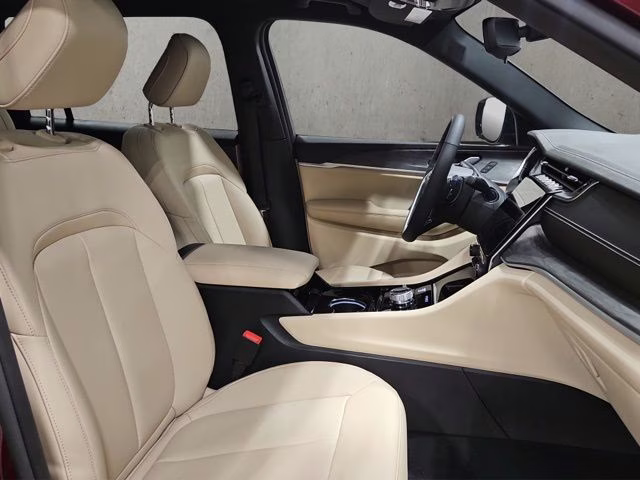 2023 Velvet Red Pearlcoat Jeep Grand Cherokee L Limited 4X4 SUV