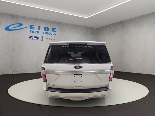 2019 White Platinum Metallic Tri-Coat Ford Expedition Platinum 4X4 SUV