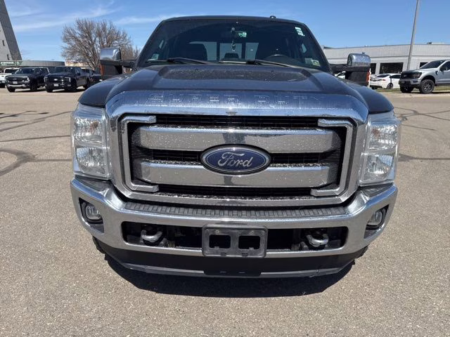 2016 Magnetic Metallic Ford Super Duty F-250 SRW Lariat 4X4 Truck