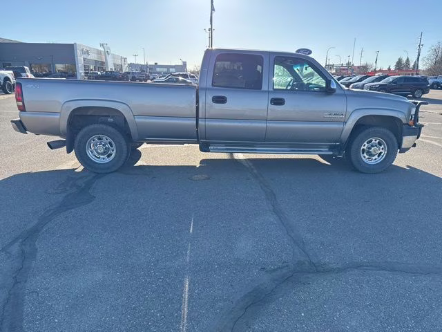 2001 Light Pewter Metallic Chevrolet Silverado 2500HD LS 4X4 Truck