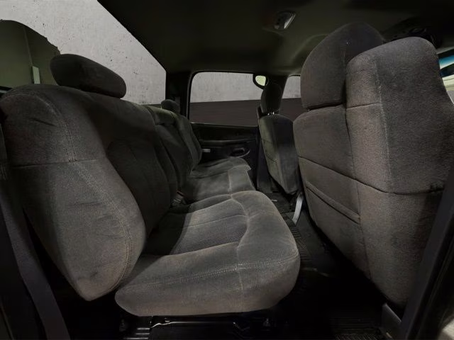 2001 Light Pewter Metallic Chevrolet Silverado 2500HD LS 4X4 Truck