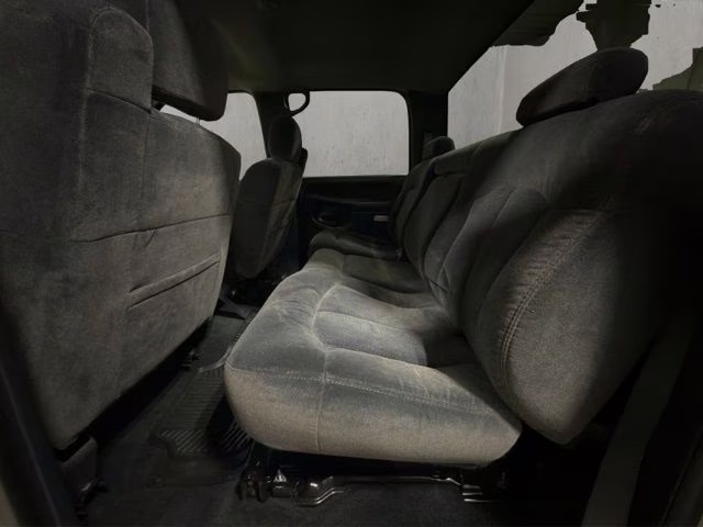2001 Light Pewter Metallic Chevrolet Silverado 2500HD LS 4X4 Truck