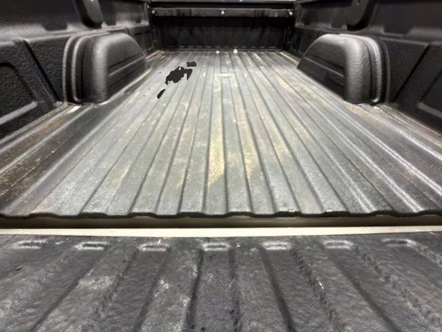2001 Light Pewter Metallic Chevrolet Silverado 2500HD LS 4X4 Truck