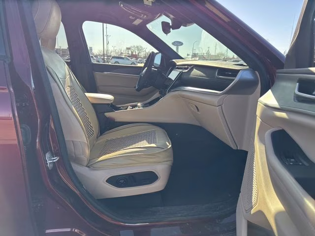 2023 Velvet Red Pearlcoat Jeep Grand Cherokee L Limited 4X4 SUV