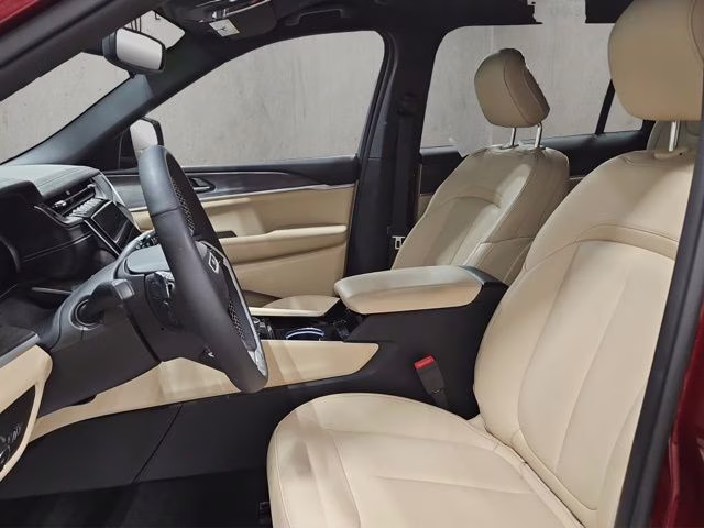 2023 Velvet Red Pearlcoat Jeep Grand Cherokee L Limited 4X4 SUV