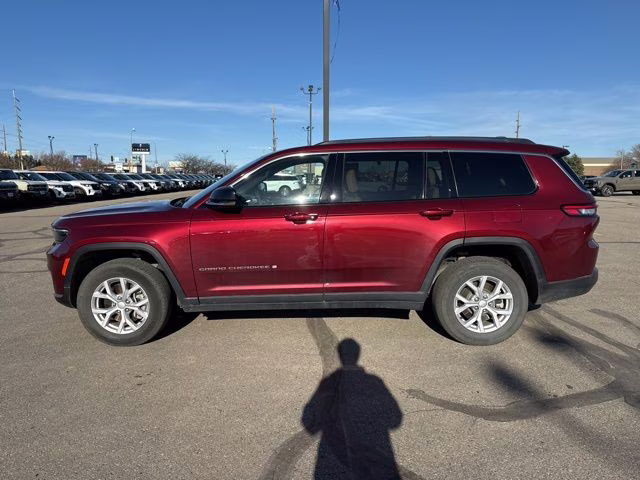 2023 Velvet Red Pearlcoat Jeep Grand Cherokee L Limited 4X4 SUV