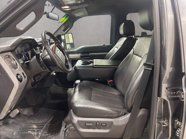 2016 Magnetic Metallic Ford Super Duty F-250 SRW Lariat 4X4 Truck
