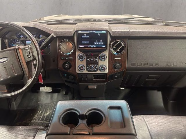 2016 Magnetic Metallic Ford Super Duty F-250 SRW Lariat 4X4 Truck