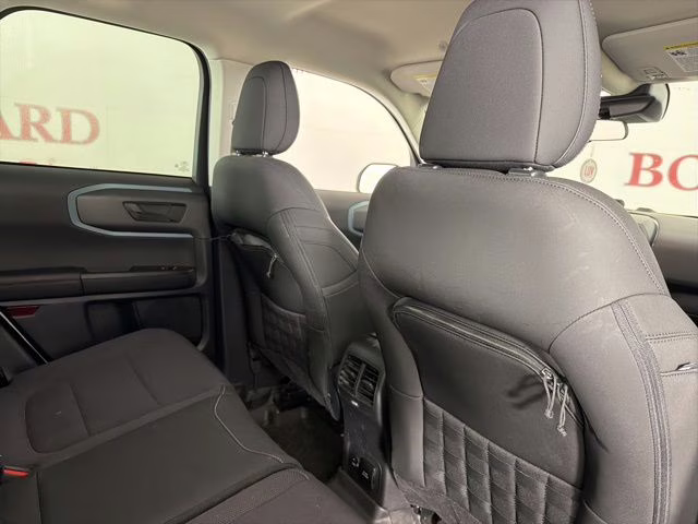 2024 Oxford White Ford Bronco Sport Badlands 4X4 SUV