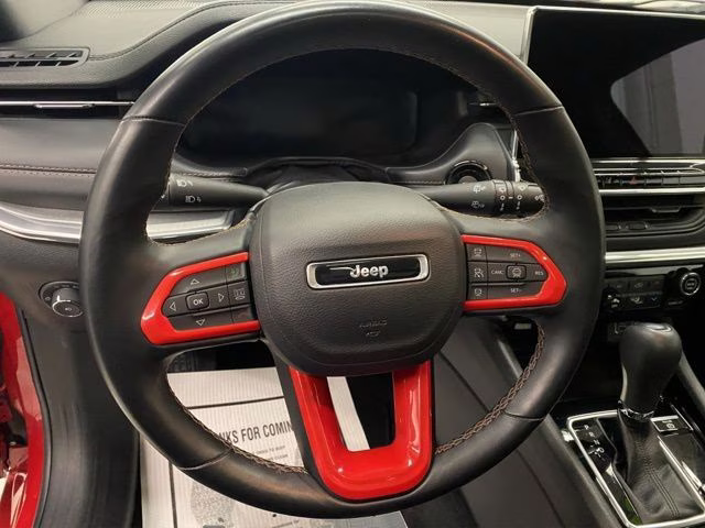 2022 Redline Pearlcoat Jeep Compass Limited 4X4 SUV