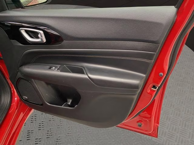 2022 Redline Pearlcoat Jeep Compass Limited 4X4 SUV