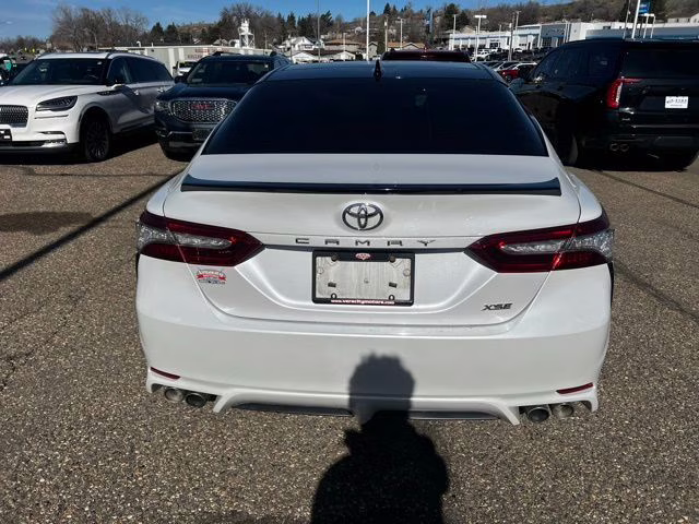 2019 Wind Chill Pearl Toyota Camry XSE FWD Sedan