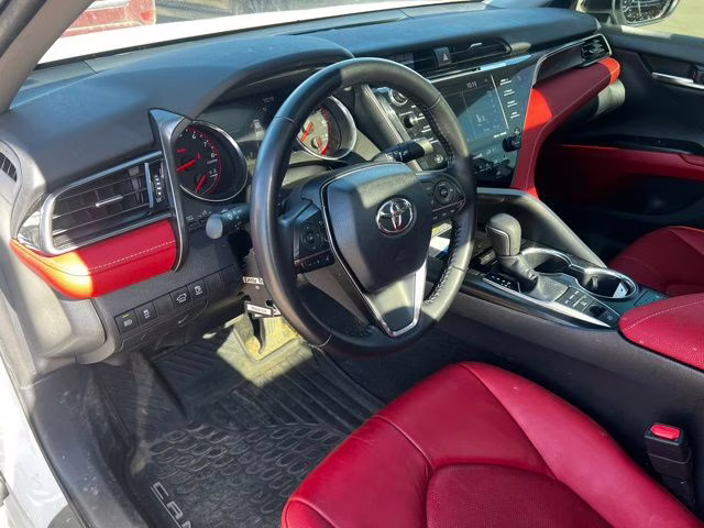 2019 Wind Chill Pearl Toyota Camry XSE FWD Sedan