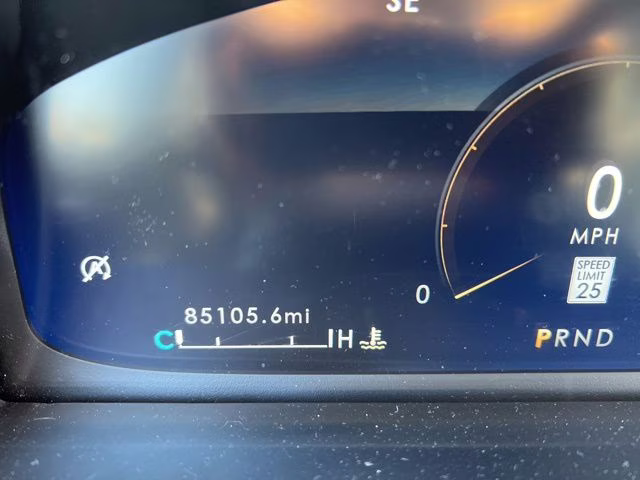 2021 White Lincoln Aviator Reserve AWD SUV