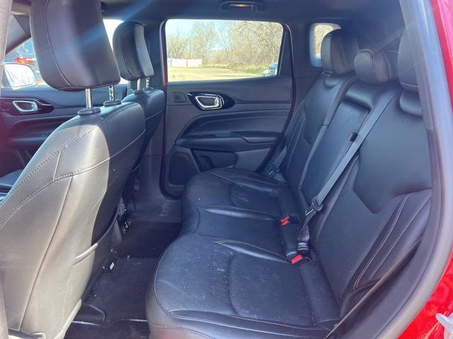 2022 Redline Pearlcoat Jeep Compass Limited 4X4 SUV