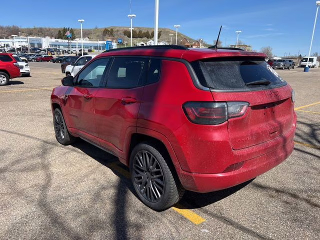 2022 Redline Pearlcoat Jeep Compass Limited 4X4 SUV