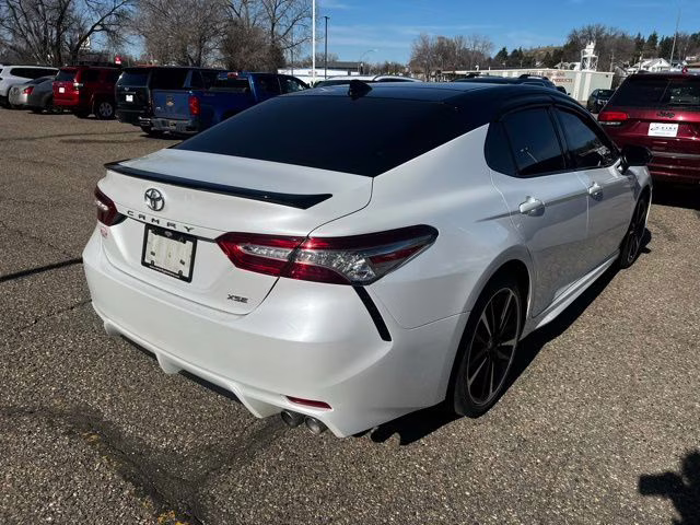 2019 Wind Chill Pearl Toyota Camry XSE FWD Sedan