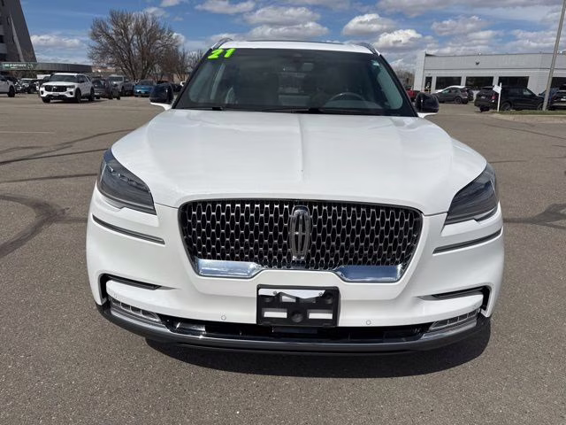 2021 White Lincoln Aviator Reserve AWD SUV