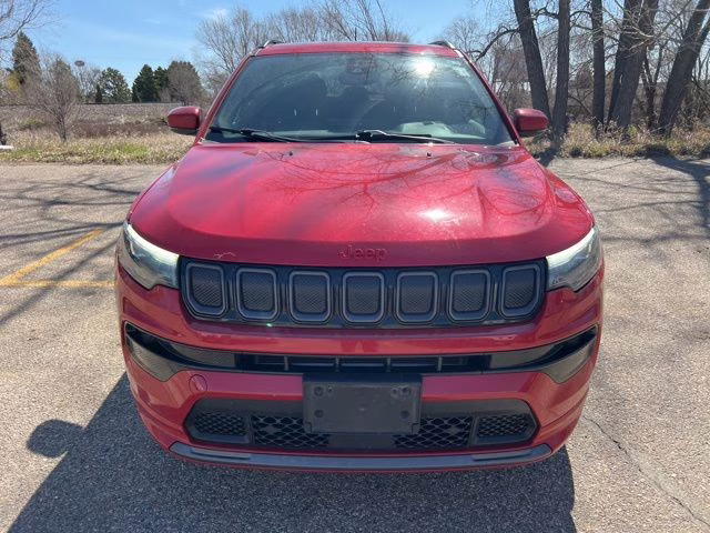 2022 Redline Pearlcoat Jeep Compass Limited 4X4 SUV