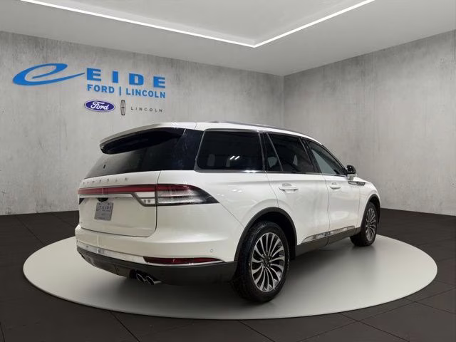 2021 Pristine White Lincoln Aviator Reserve AWD SUV