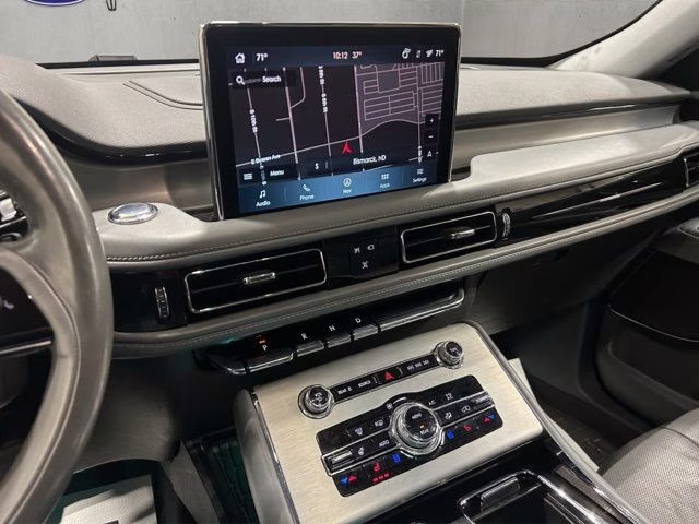 2021 Pristine White Lincoln Aviator Reserve AWD SUV