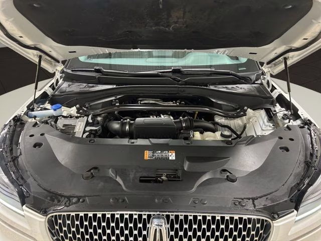 2021 Pristine White Lincoln Aviator Reserve AWD SUV