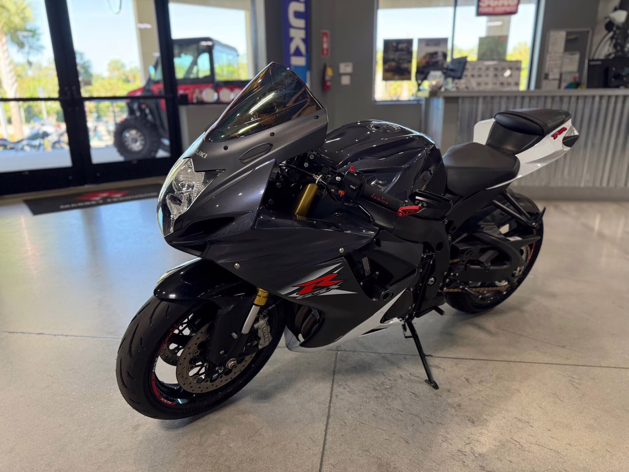 2015 Suzuki GSX-R 750 Motorcycle