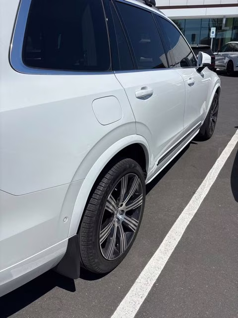 2024 Crystal White Volvo XC90 Ultimate AWD SUV