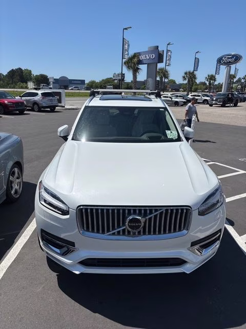 2024 Crystal White Volvo XC90 Ultimate AWD SUV