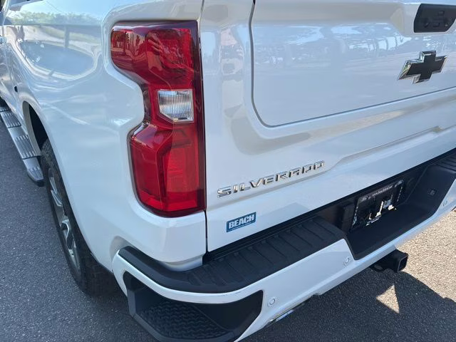 2026 Summit White Chevrolet Silverado 1500 RST 4X4 Truck
