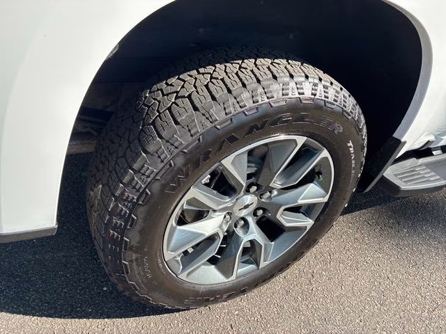 2026 Summit White Chevrolet Silverado 1500 RST 4X4 Truck
