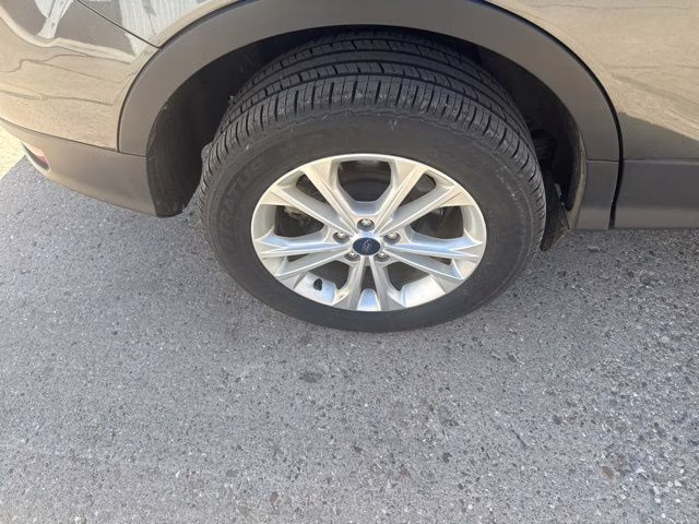 2019 Magnetic Ford Escape SE 4X4 SUV