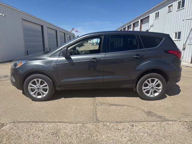 2019 Magnetic Ford Escape SE 4X4 SUV