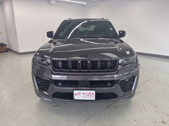 2026 Baltic Gray Metallic Clearcoat Jeep Grand Cherokee Limited Reserve 4X4 SUV