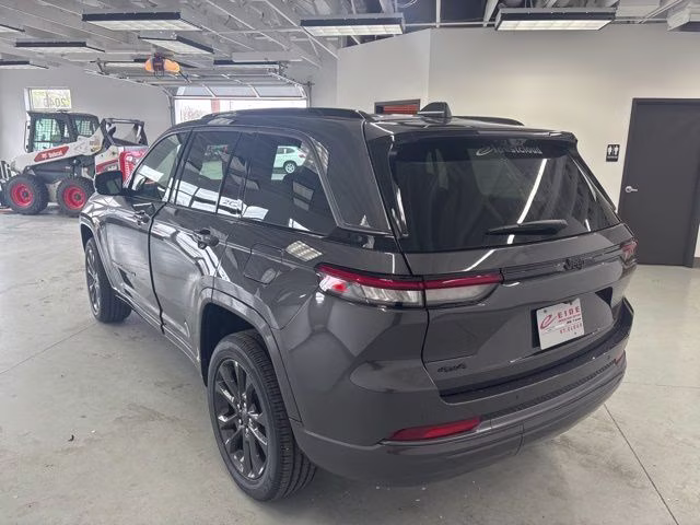 2026 Baltic Gray Metallic Clearcoat Jeep Grand Cherokee Limited Reserve 4X4 SUV