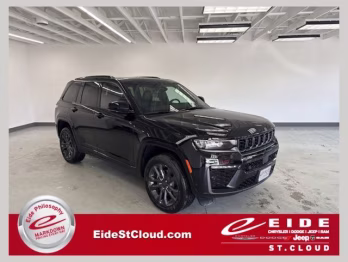 2026 Diamond Black Crystal Pearlcoat Jeep Grand Cherokee Limited Reserve SUV