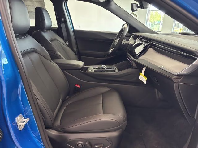 2026 Hydro Blue Pearlcoat Jeep Cherokee Limited 4X4 SUV