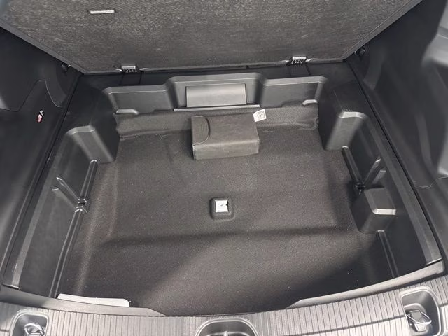 2026 '41 Jeep Cherokee Laredo 4X4 SUV