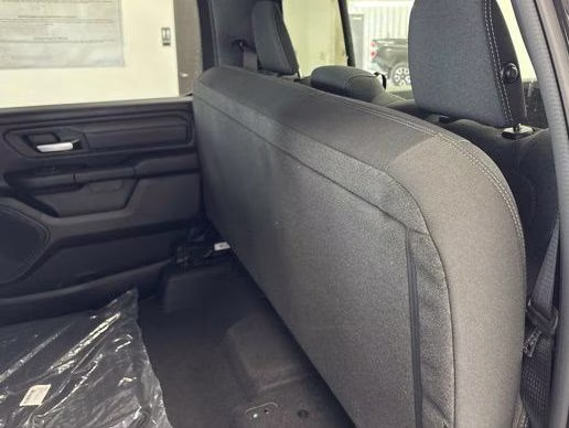 2026 Diamond Black Crystal Pearlcoat Ram 1500 Express 4X4 Truck