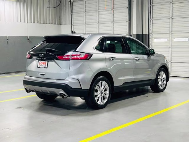 2021 Silver Metallic Ford Edge Titanium AWD SUV