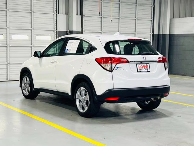 2021 Platinum White Pearl Honda HR-V LX FWD SUV