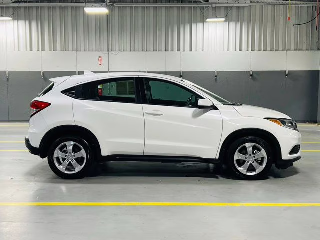 2021 Platinum White Pearl Honda HR-V LX FWD SUV