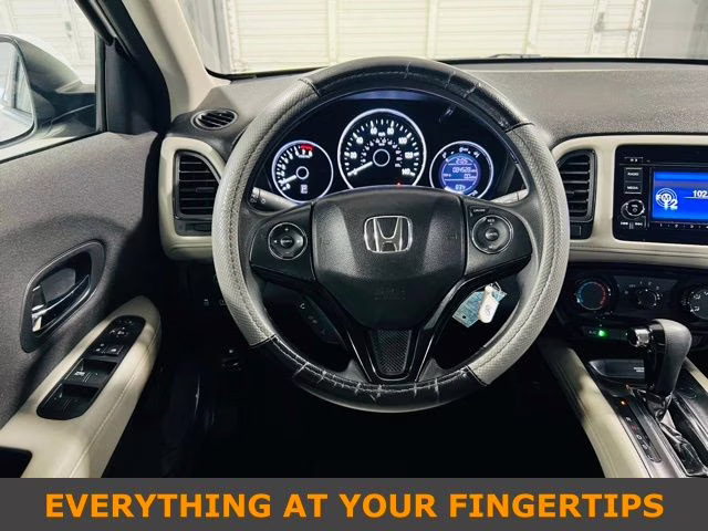 2021 Platinum White Pearl Honda HR-V LX FWD SUV
