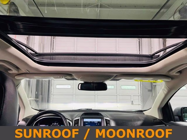 2021 Silver Metallic Ford Edge Titanium AWD SUV