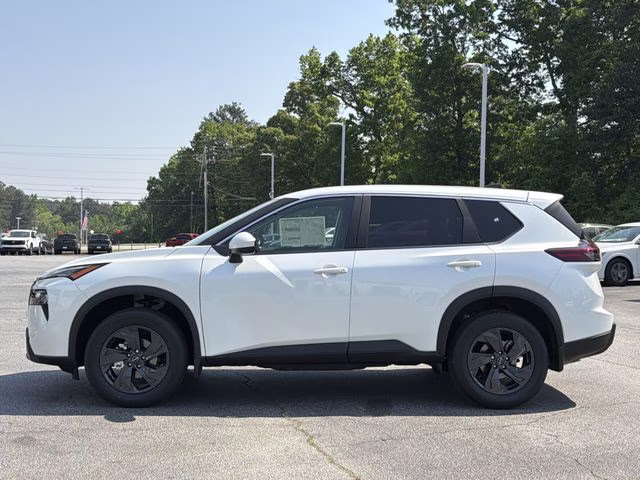 2026 Everest White Pearl Tricoat Nissan Rogue SV FWD SUV