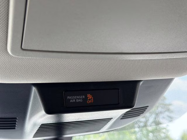 2026 Everest White Pearl Tricoat Nissan Rogue SV FWD SUV
