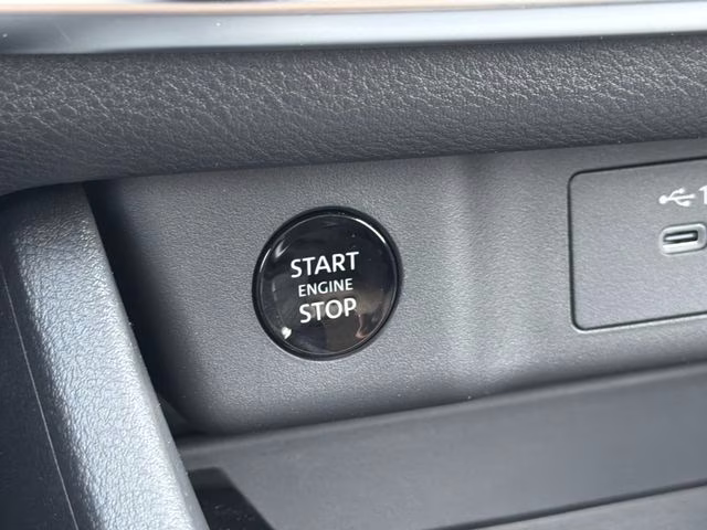 2026 Everest White Pearl Tricoat Nissan Rogue SV FWD SUV