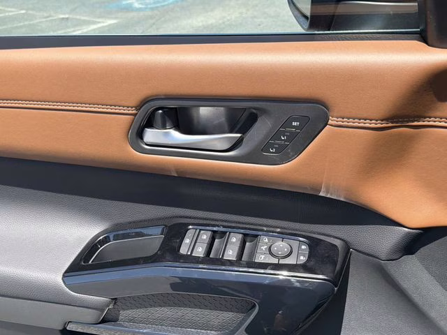 2026 Scarlet Ember Tintcoat Nissan Pathfinder Platinum FWD SUV