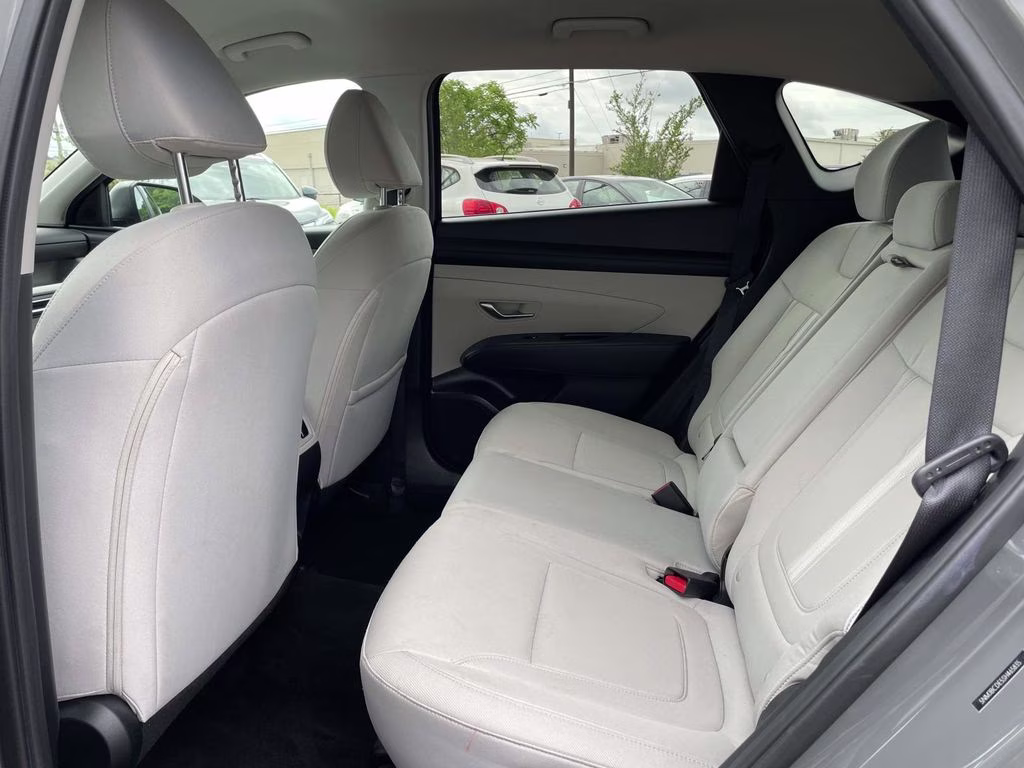 2025 Hampton Gray Hyundai Tucson SEL AWD SUV