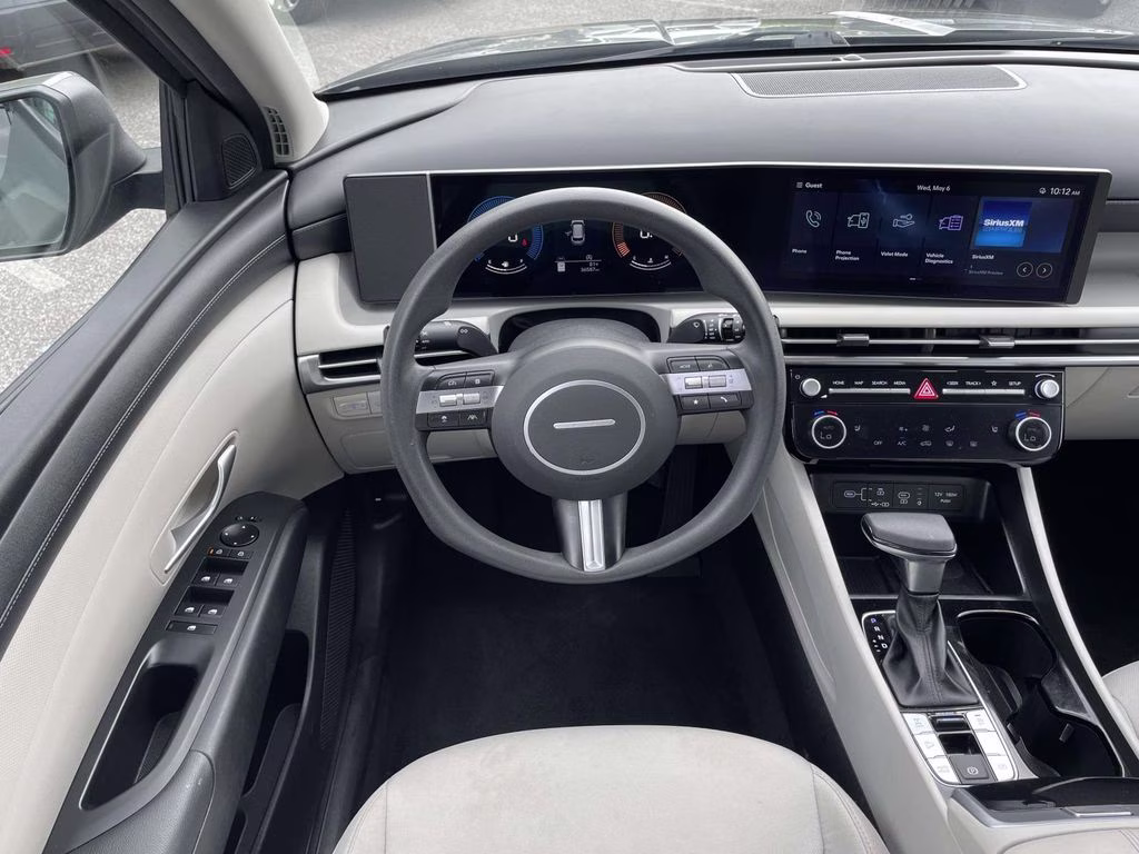 2025 Hampton Gray Hyundai Tucson SEL AWD SUV
